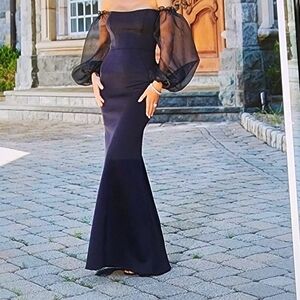 Elegant Black Off-Shoulder Evening Gown